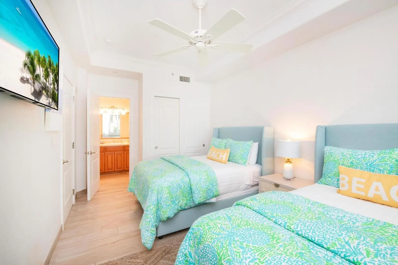 Apartman Beachcomber 04 George Town